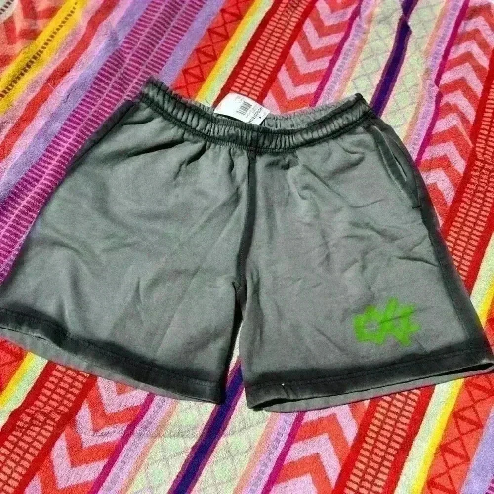 Cross Colours $90 Shorts Designed with Pride Shorts Large Gray Green‎ CXC